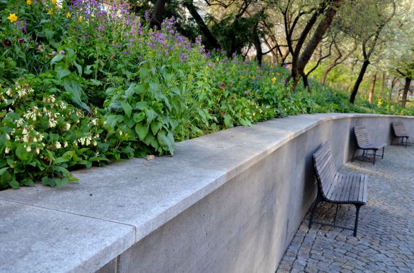 Concrete Retaining Wall Service in Fishers