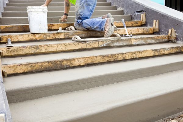 Concrete Steps Pouring in Fishers